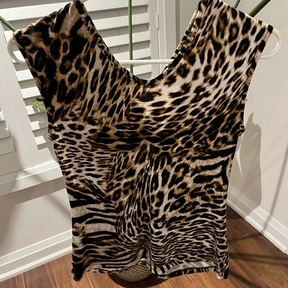 Suzy Sheer Blouse - NEVER WORN - Picture 2 of 2